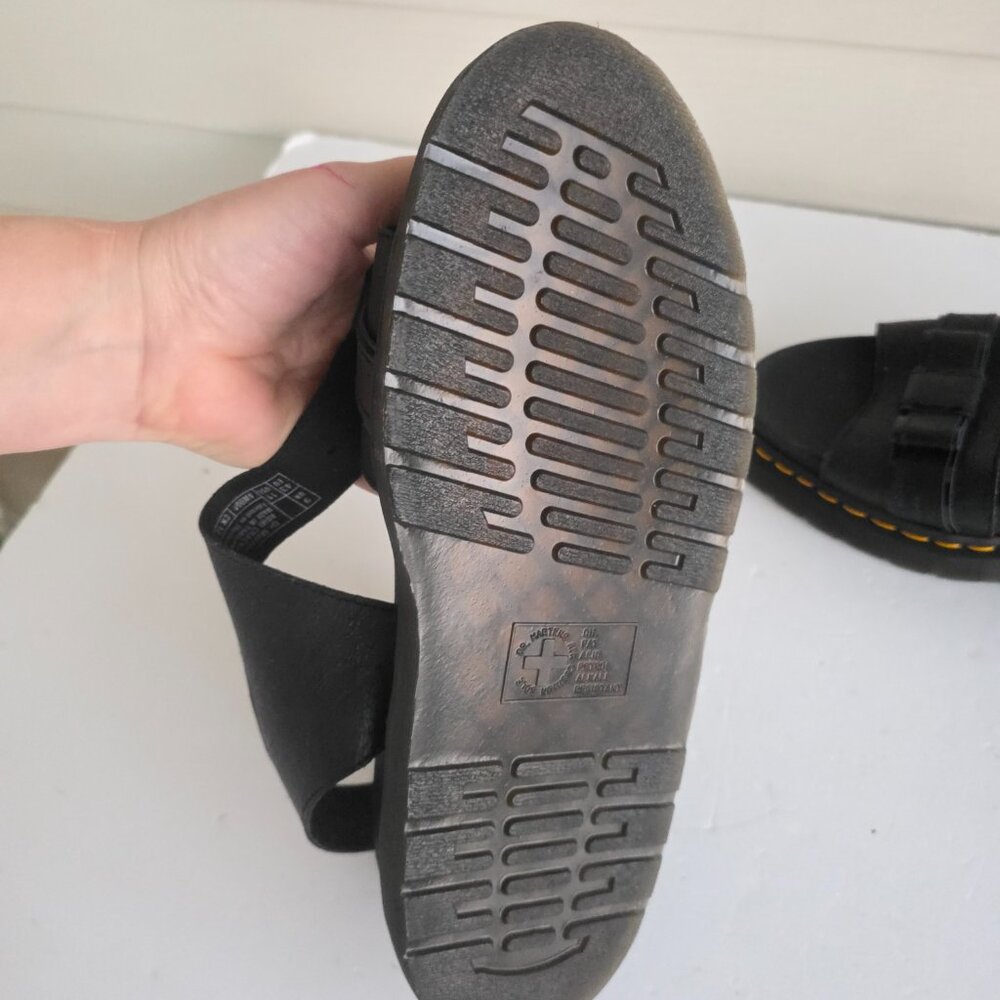 Doc Marten's Romi Crackle black leather sandals - Picture 11 of 12